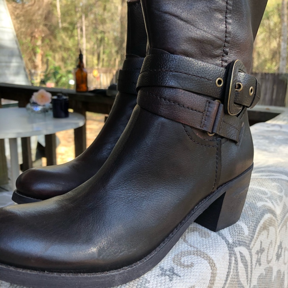 Nine West Boot